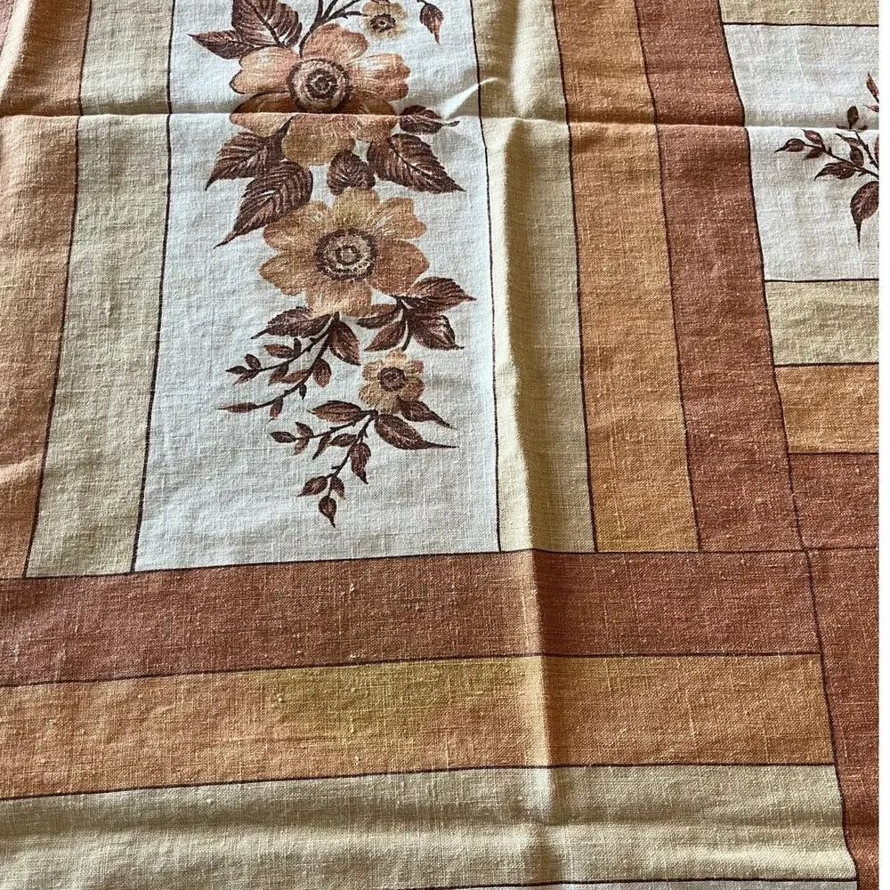84 x 53 70s Vintage Floral Tablecloth Brown Striped Fall Farmhouse Retro